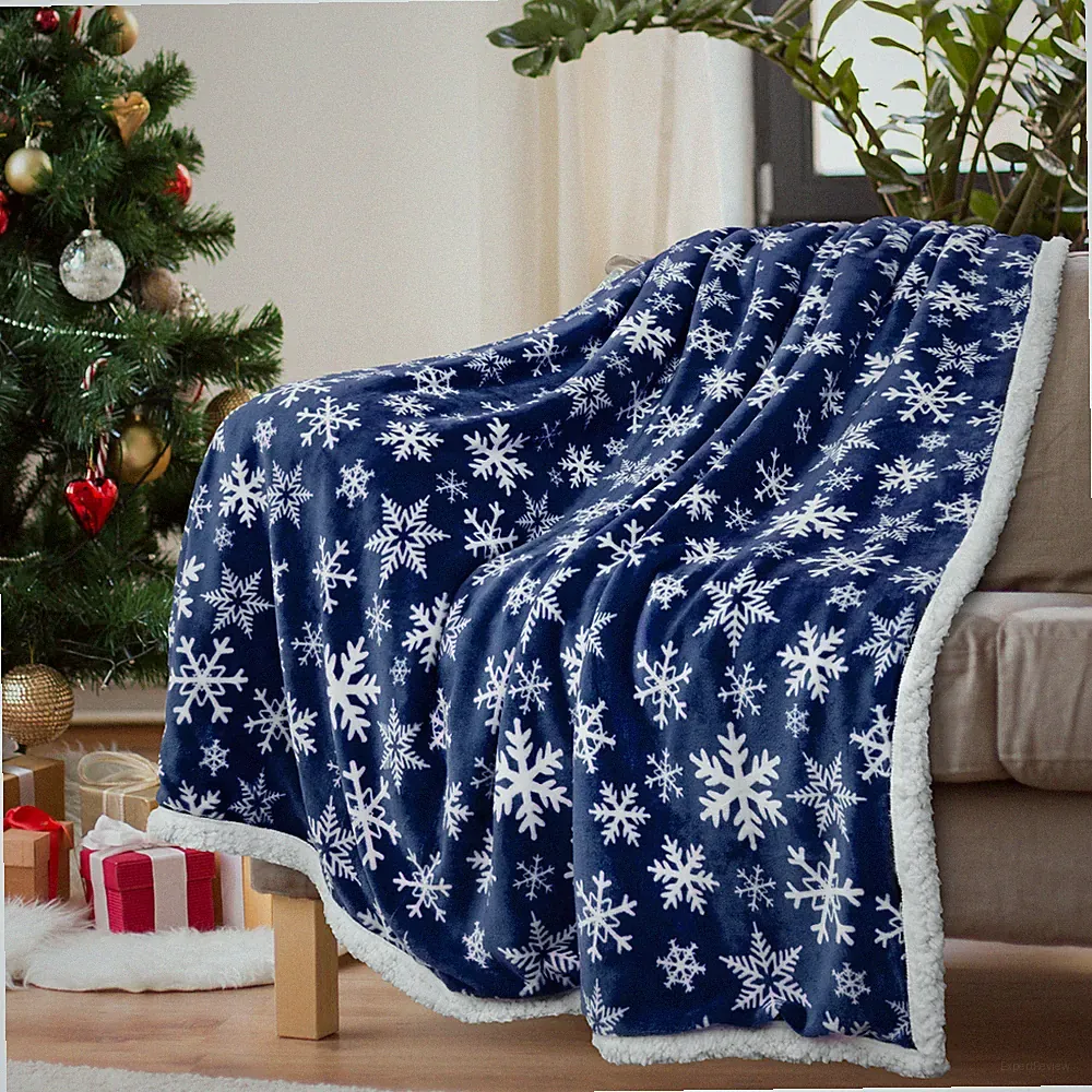 Christmas Blanket Microfiber Fleece Sherpa Holiday Pattern Throw Couch Sofa Bed