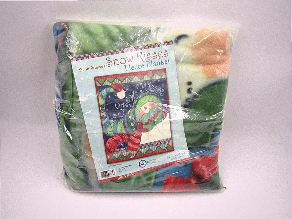 Christmas Snowman Snow Kisses Warm Soft Throw Fleece Blanket Xmas Holiday 53x64