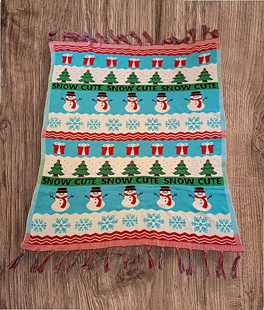 Holiday Christmas Blanket Super Soft Acrylic Throw Snowmen Frosty Snow Cute