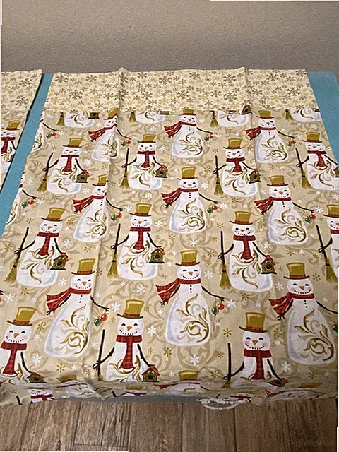 Set Of 2 Handmade Pillowcases Snowmen Christmas Holiday Standard