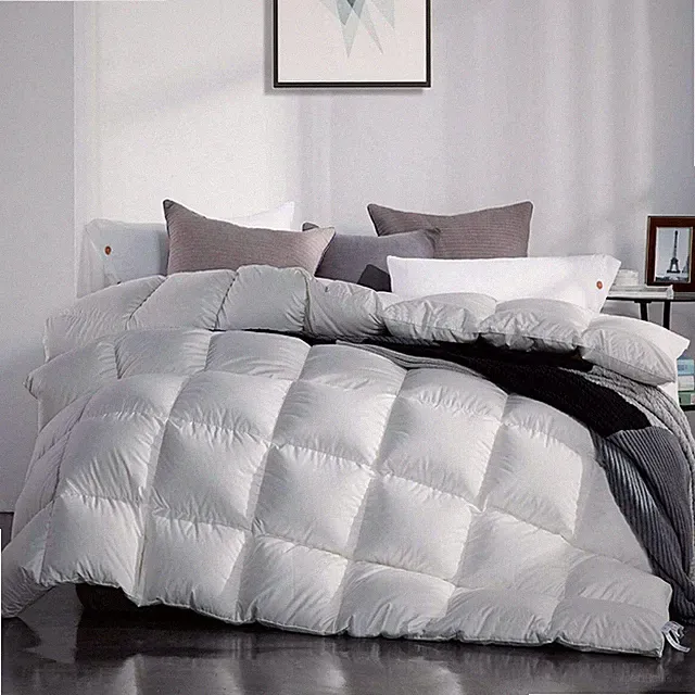 SNOWMAN White 75% Goose Down Comforter Duvet Insert 700 Fill Power