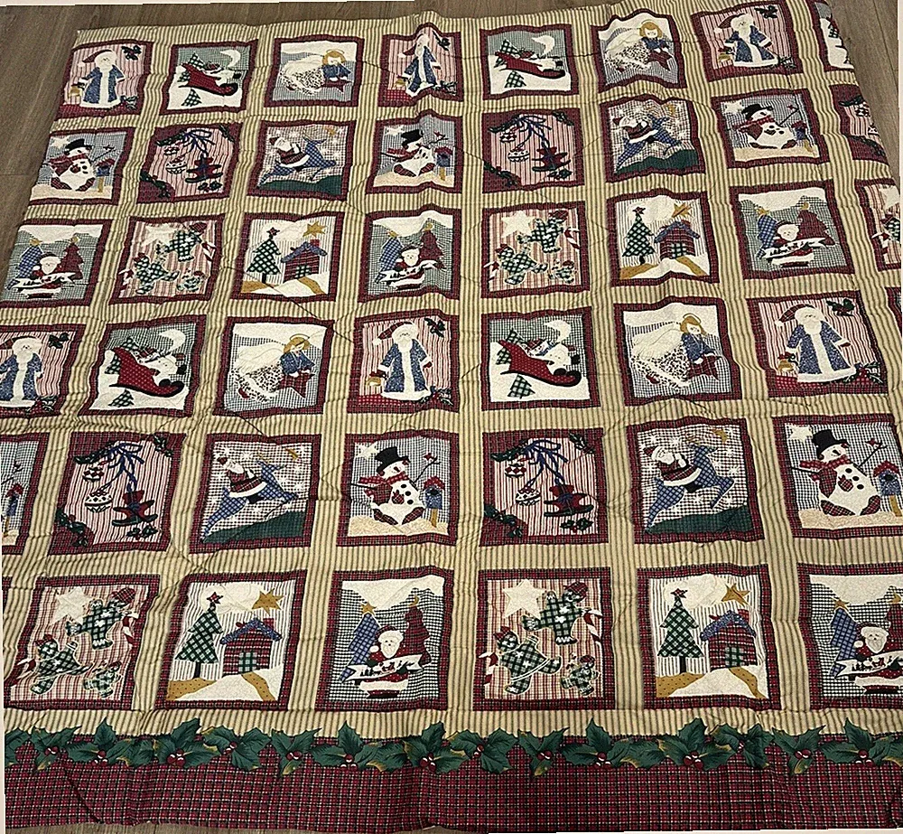 Vintage Christmas Queen Bedspread Santa Claus, Christmas Trees, Snowman NEW